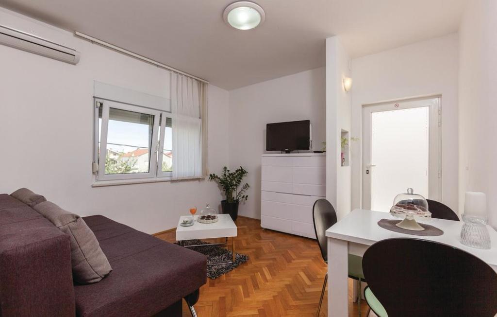 Apartments Robert Kaštela Zewnętrze zdjęcie