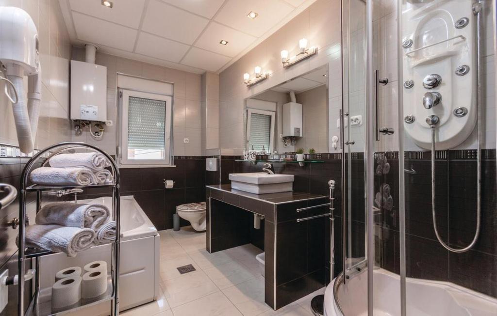 Apartments Robert Kaštela Zewnętrze zdjęcie